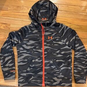 Under Armour Infrared Coldgear Kids Black and Gray Camo Jacket with Orange